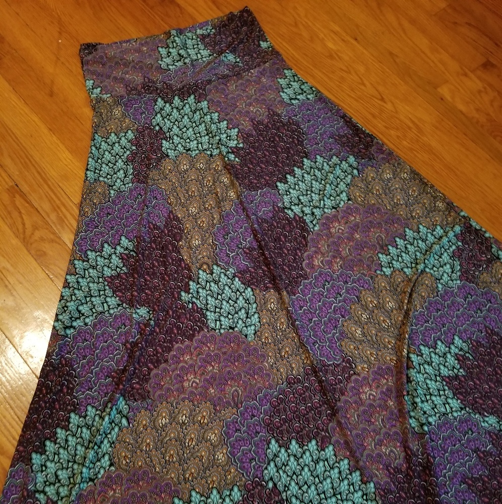 NWOT PRICE DROP Jewel tone Maxi Skirt NWOT